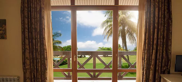 Residential Garden Window Enclosure Repair in DeLand, FL